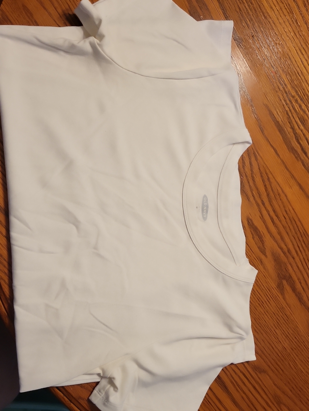 Old Navy Women’s White Short-Sleeve Top - Classic Crewneck
